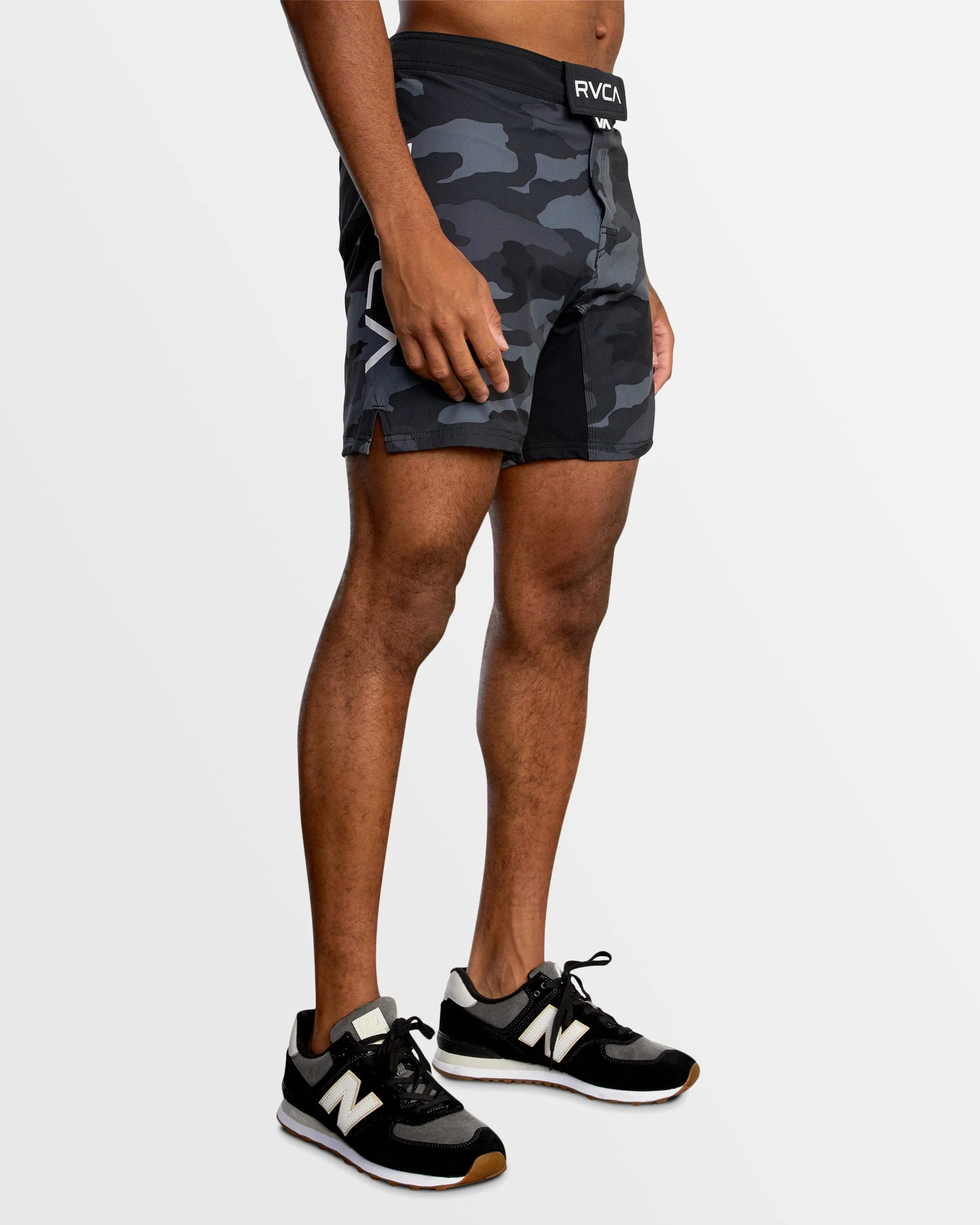 Mens Fight Scrapper 17" Walkshorts - Image 8