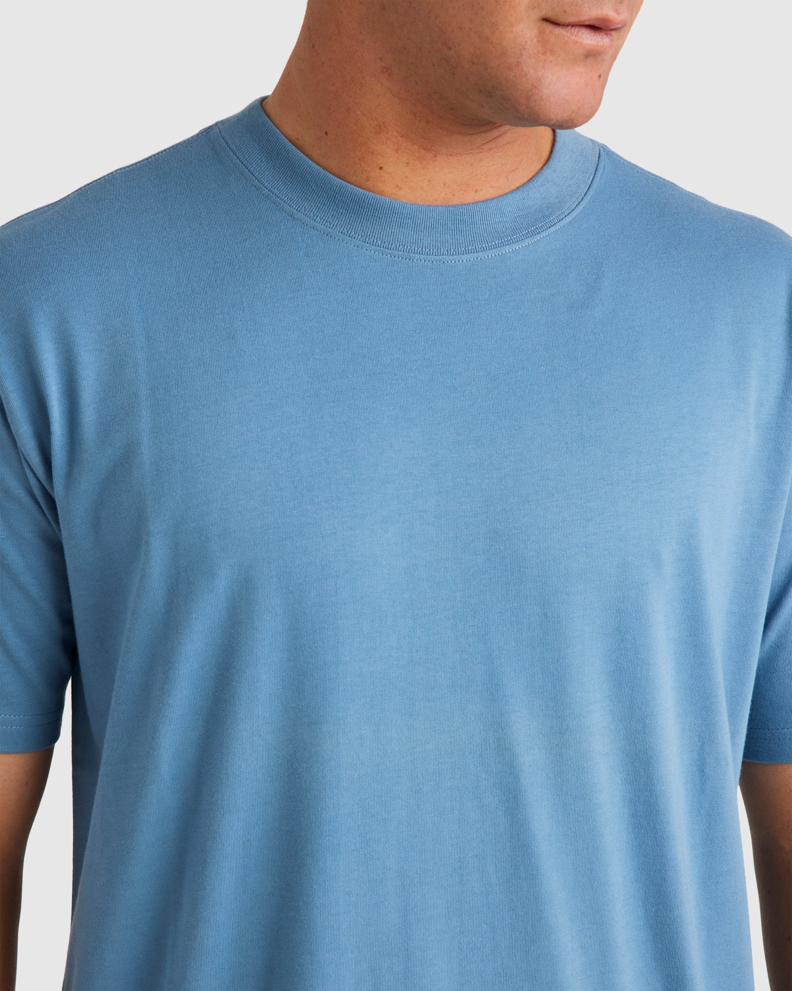Mens RVCA Basic T-Shirt - Image 4