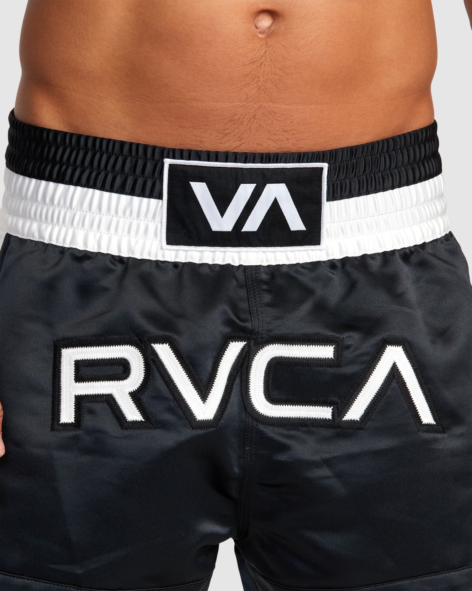 Mens RVCA Muay Thai 15" Shorts - Image 4