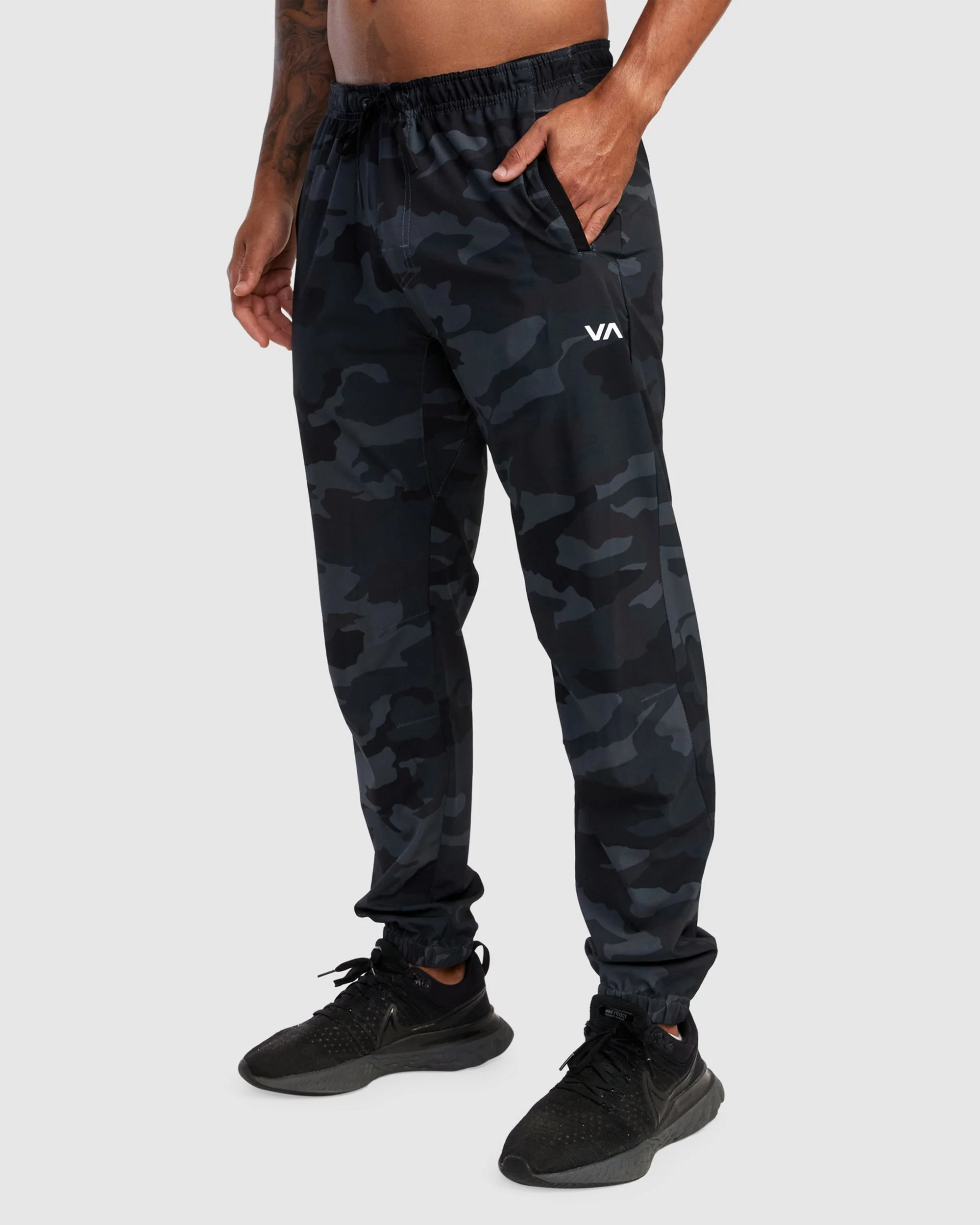Mens Yogger Pant II - Image 2