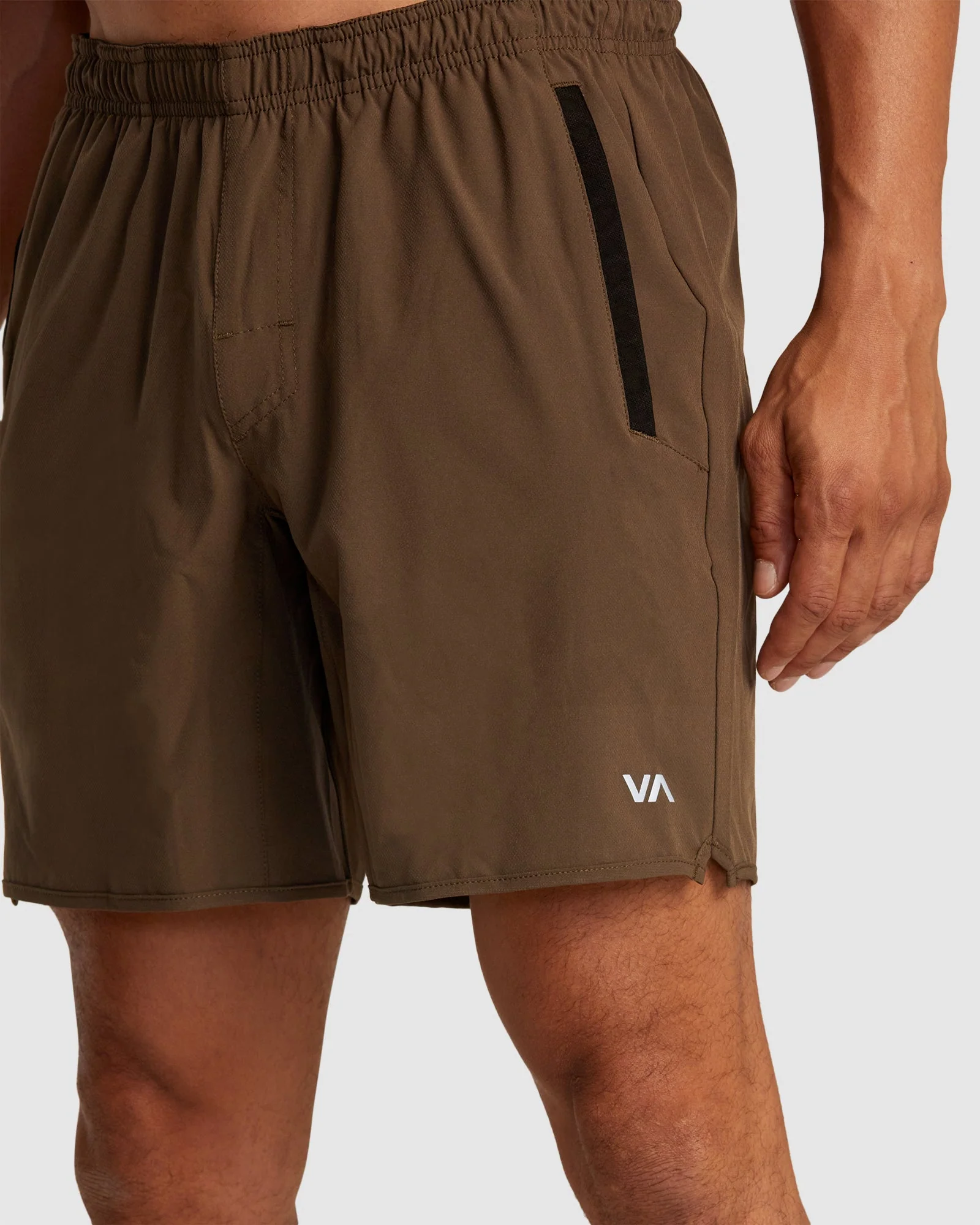 Mens Yogger Stretch 17" Walk Shorts - Image 6